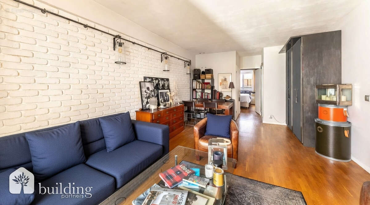 Appartement à LEVALLOIS-PERRET