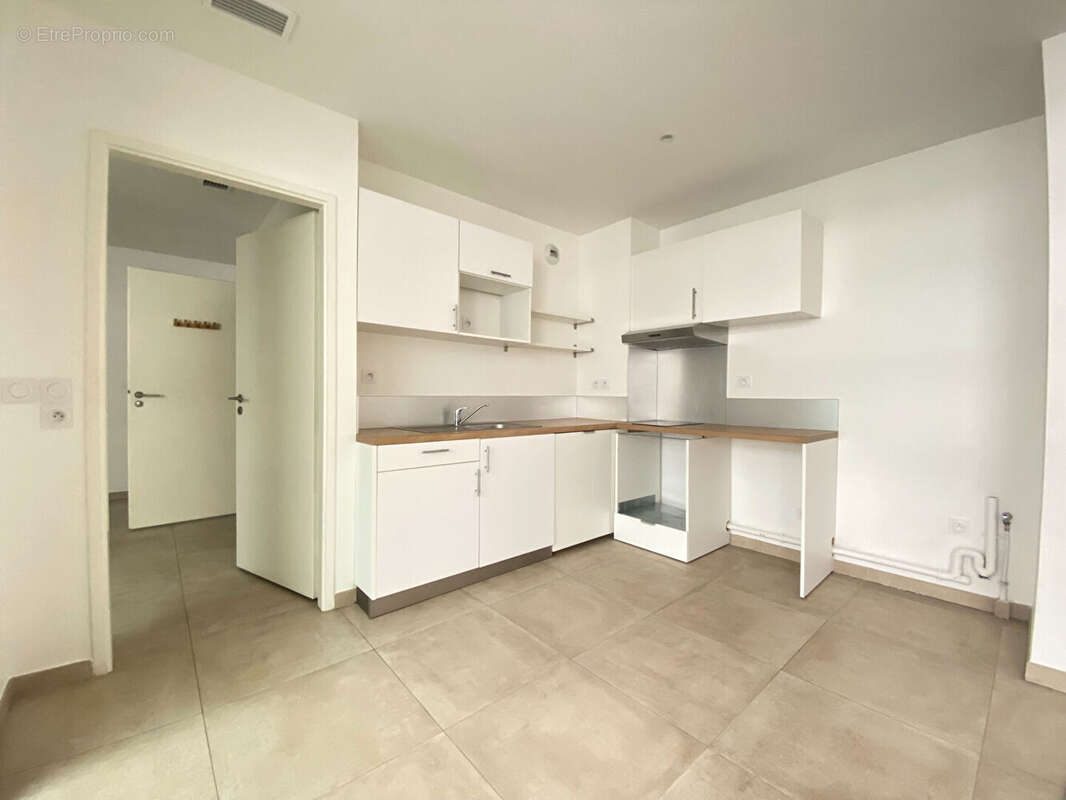 Appartement à MARSEILLE-2E