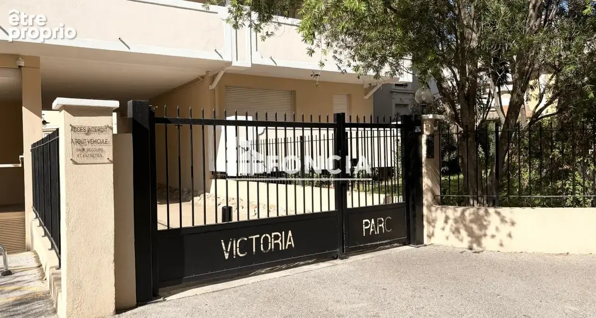  investissement locatif sécurisé a hyeresdans une residence privée avec piscine parking privé - photo 10