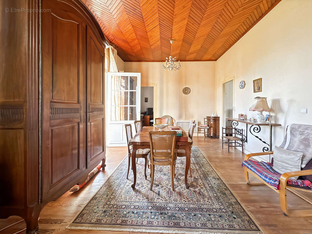 Maison à CANEJAN