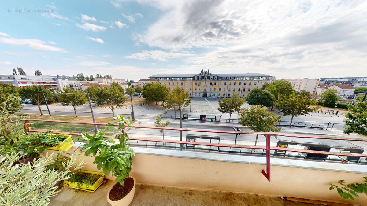 Appartement avec balcon et garage - photo 11