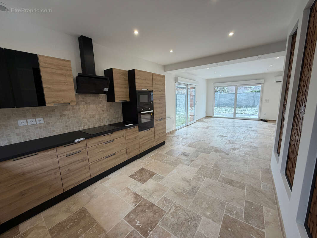 Maison à SAINT-AMAND-LES-EAUX