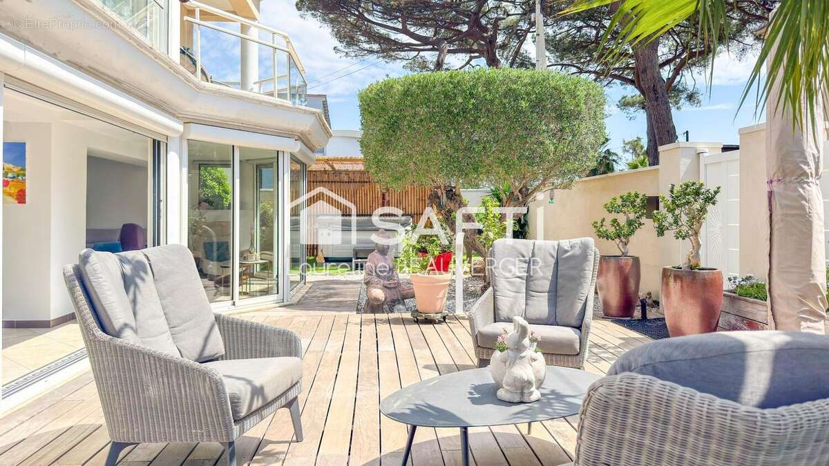 Photo 3 - Maison à HYERES