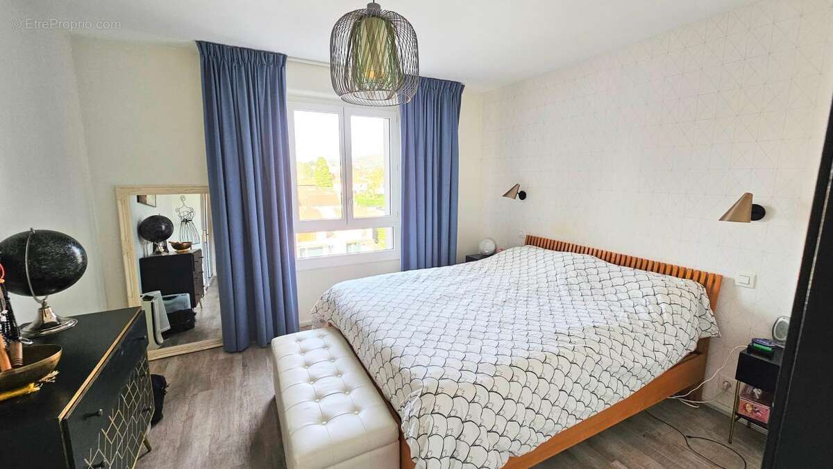 Appartement à CHAMPAGNE-AU-MONT-D'OR