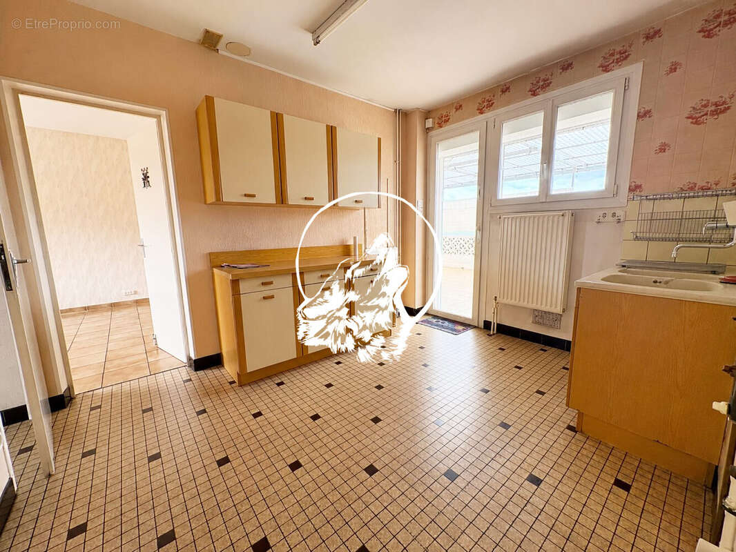 Maison 102 m² à Saint-Avold  - photo 4