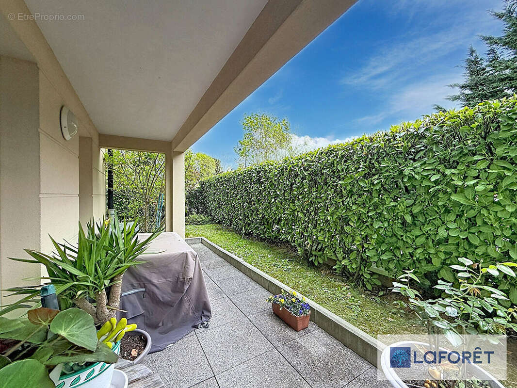Appartement à LE PLESSIS-TREVISE