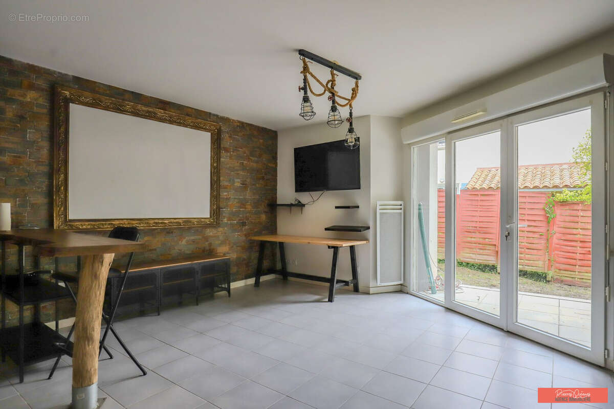 Appartement à SAINT-MARTIN-DE-SEIGNANX