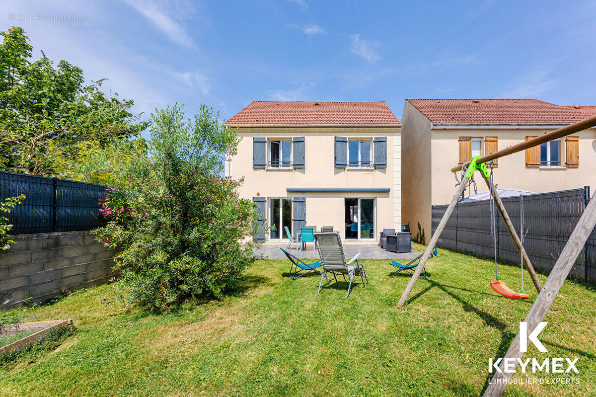 Maison à OSNY