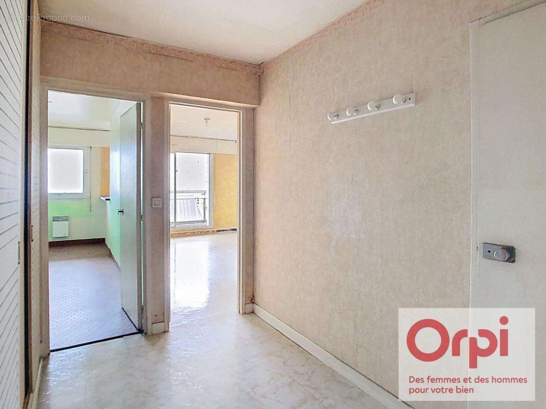 Appartement à ISSY-LES-MOULINEAUX