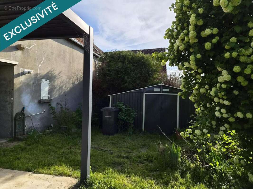 Photo 9 - Maison à LOUROUX-DE-BOUBLE