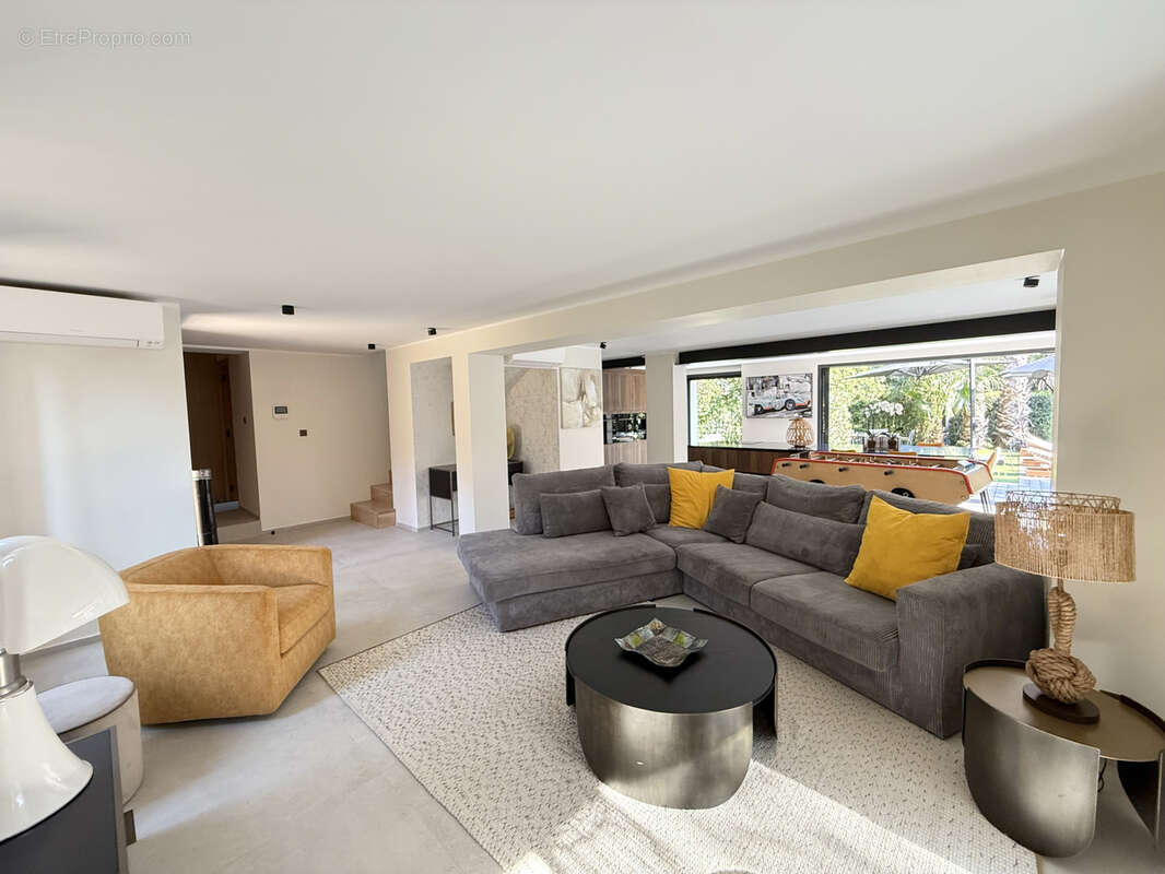 Maison à LA CROIX-VALMER