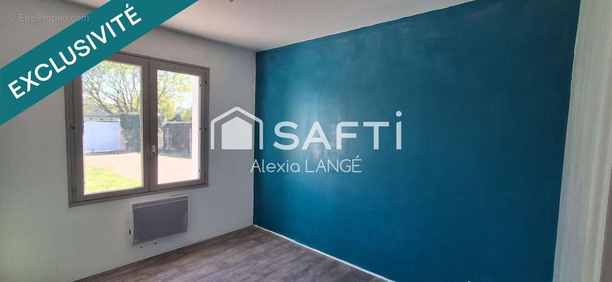 Photo 8 - Maison à CROUZILLES