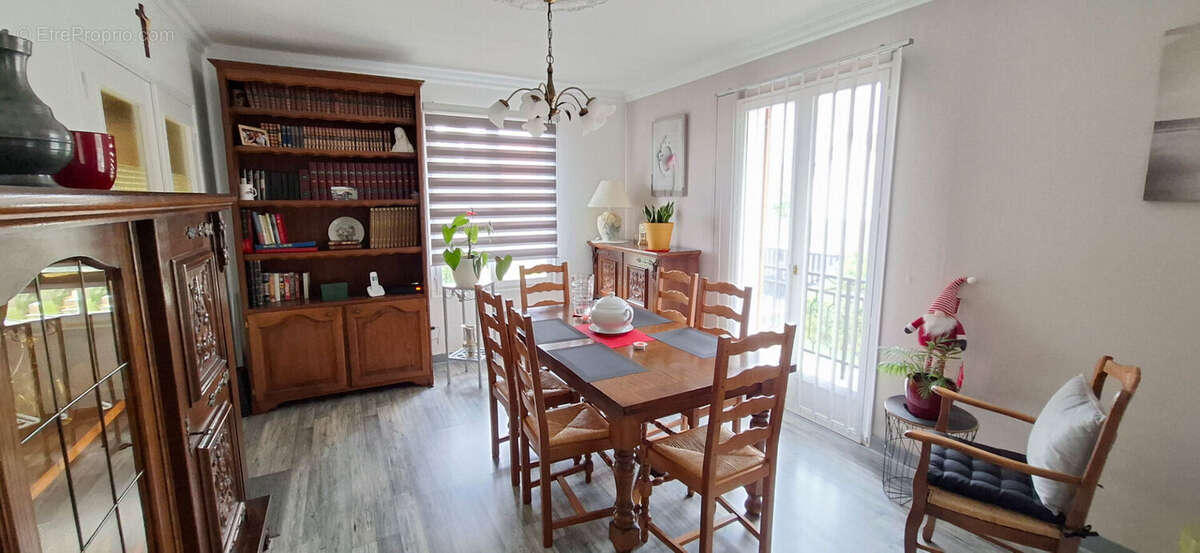 Maison à CAMPAGNE-LES-WARDRECQUES