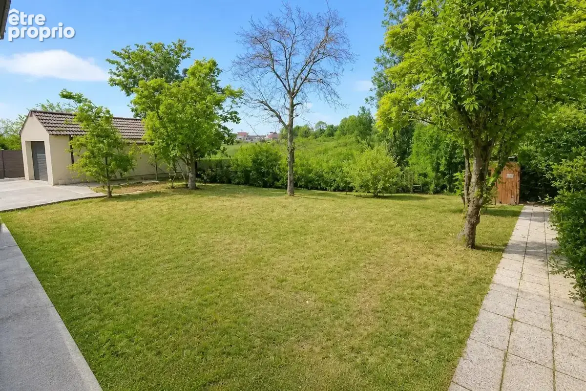 Maison familiale de 125 m² à Longperrier - photo 5