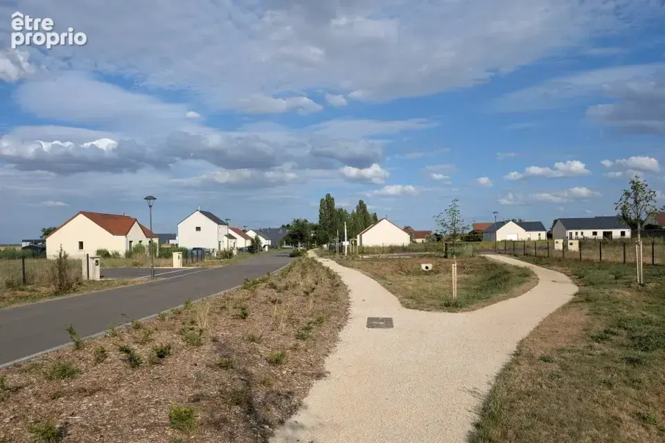 Terrain 634 m² à Terminiers  - photo 2