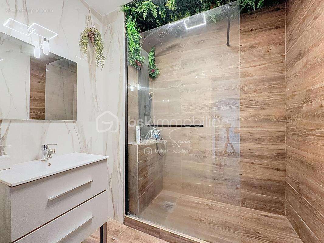 Appartement à ECHIROLLES