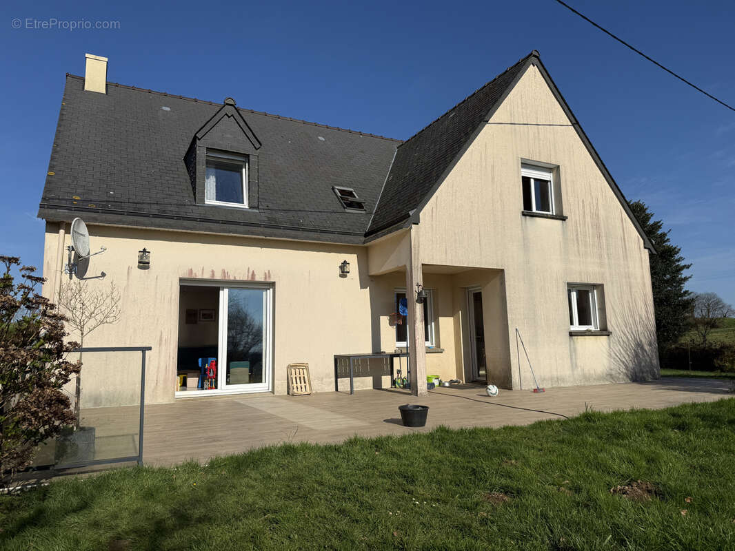 Maison à ISIGNY-LE-BUAT