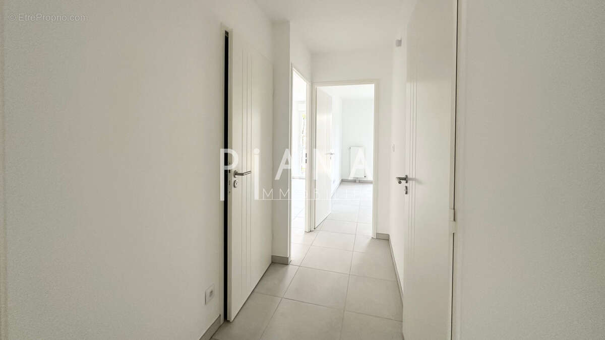 Appartement à LANCON-PROVENCE