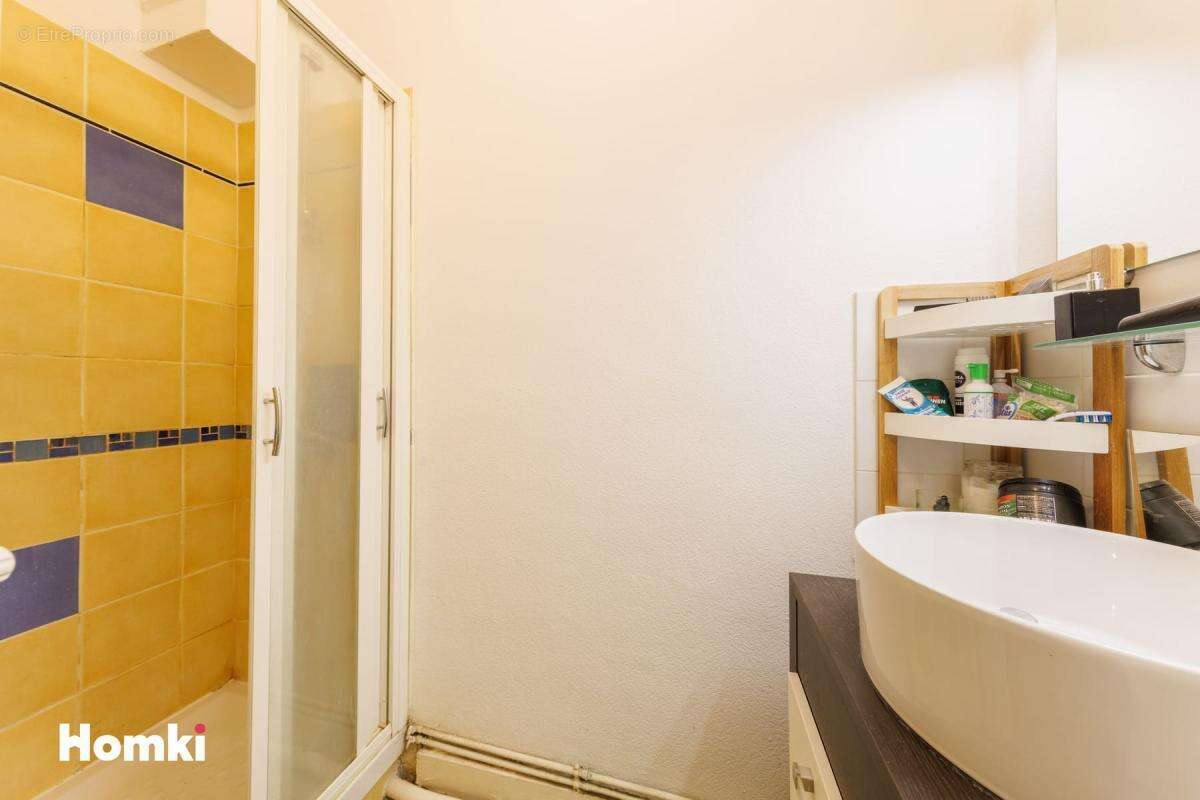 À VENDRE – Appartement T1 de 47 m² (43 m² loi Carrez) – Hyper centre Clermont-Ferrand – Quartier Jardin Lecoq - photo 9