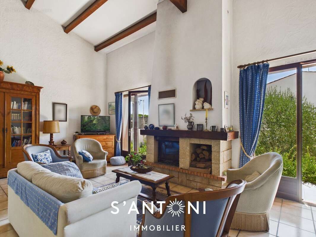 LE CAP D'AGDE - MARAVAL - Villa 6 pièces au calme sans vis à vis - photo 6