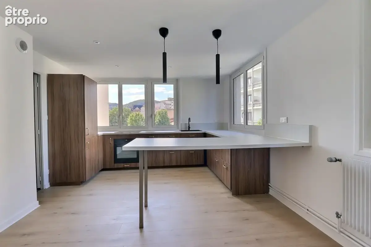 Appartement 5 pièces 131 m² à vendre à Clermont-Ferrand (63000) - photo 3