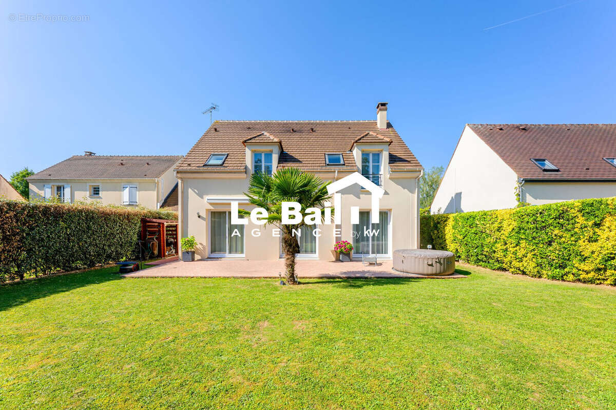 Maison à OSNY