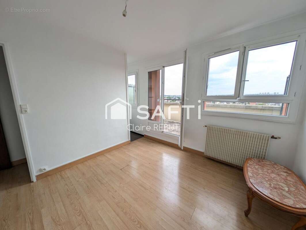 Photo 2 - Appartement à LES PAVILLONS-SOUS-BOIS