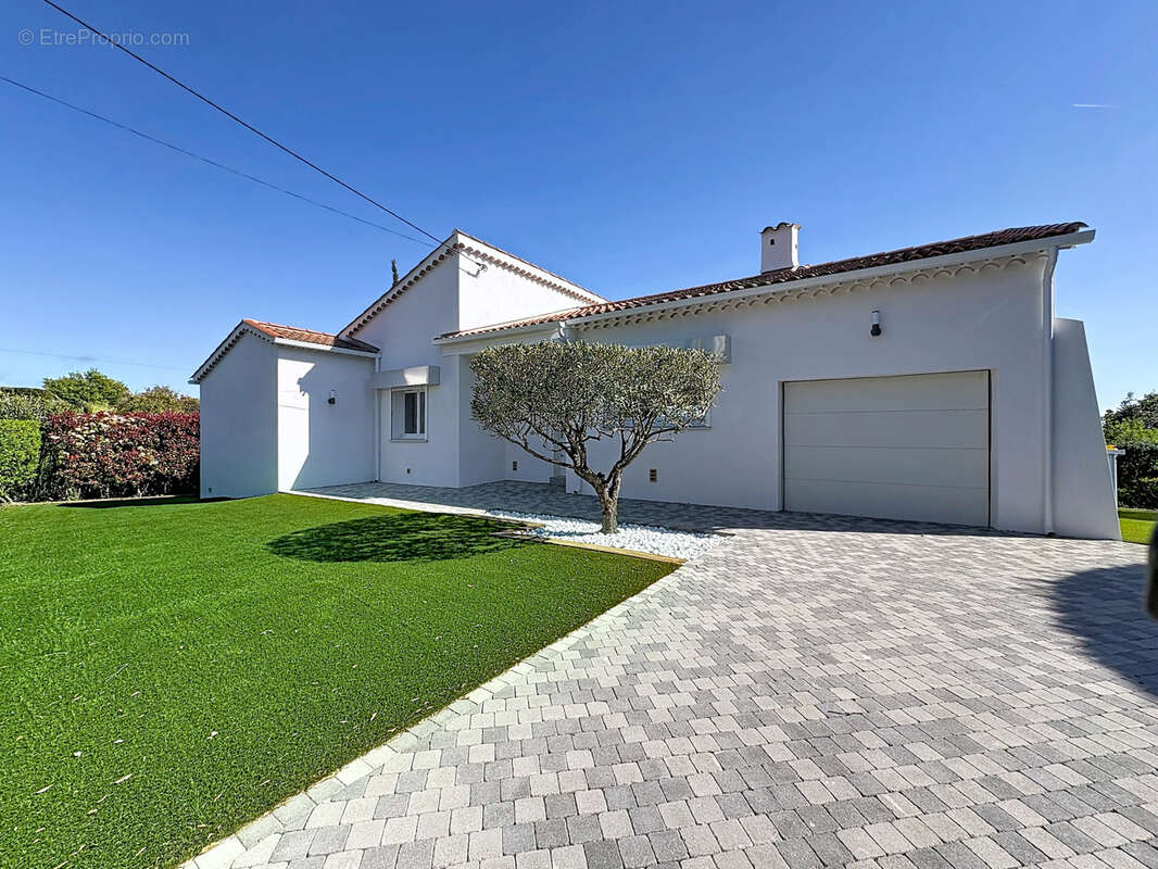 Maison à SAINT-RAPHAEL