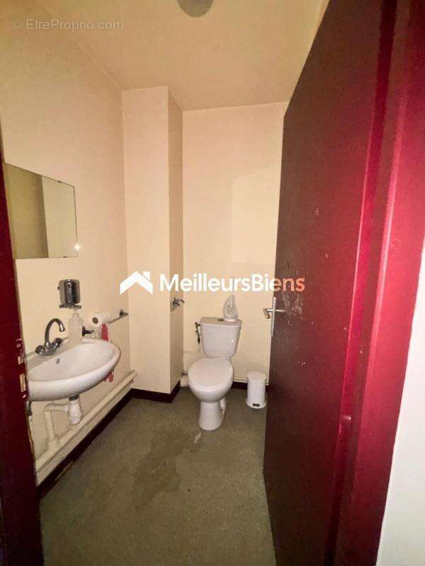 Appartement 3 pièces de 55 m² – Cœur historique de Besançon – Fort potentiel - photo 4