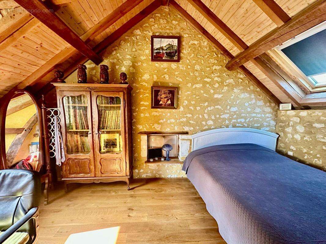 Maison à PONTVALLAIN