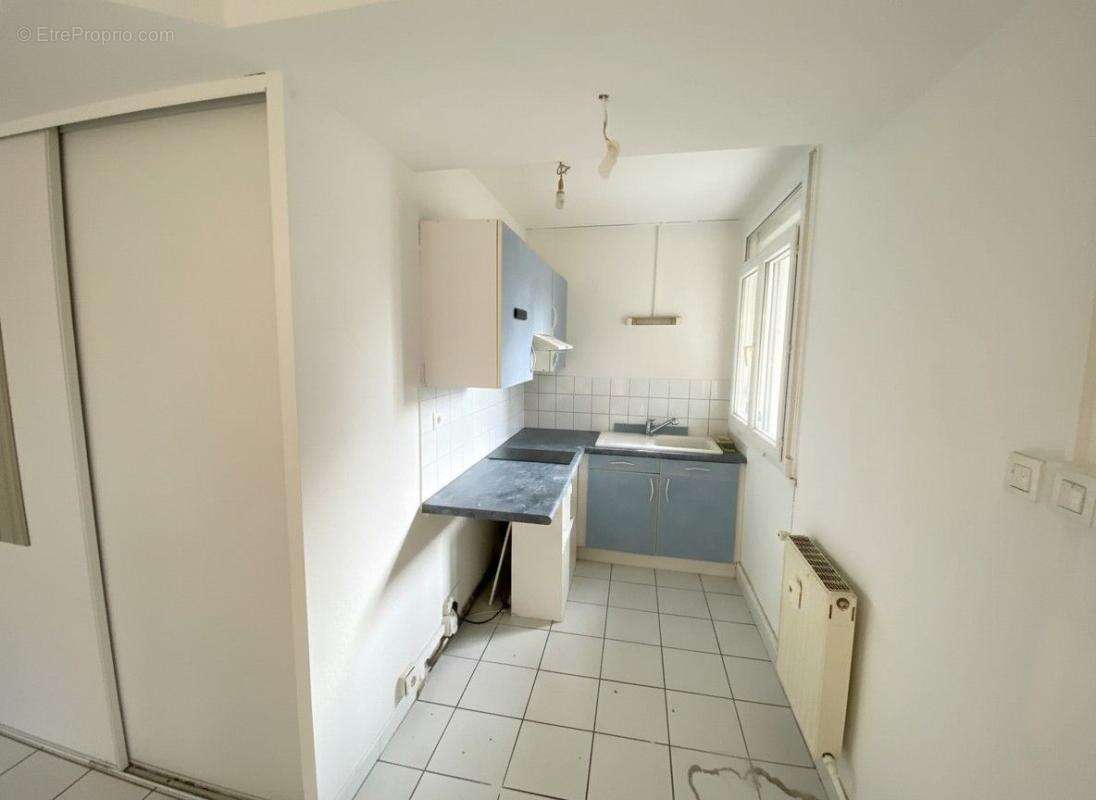 Appartement à SORGUES