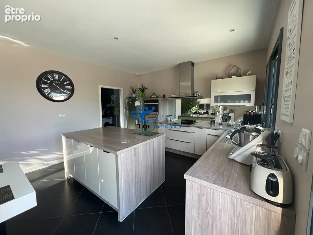 La jarrie maison contemporaine plain pied 3 chambres piscine garage - photo 15