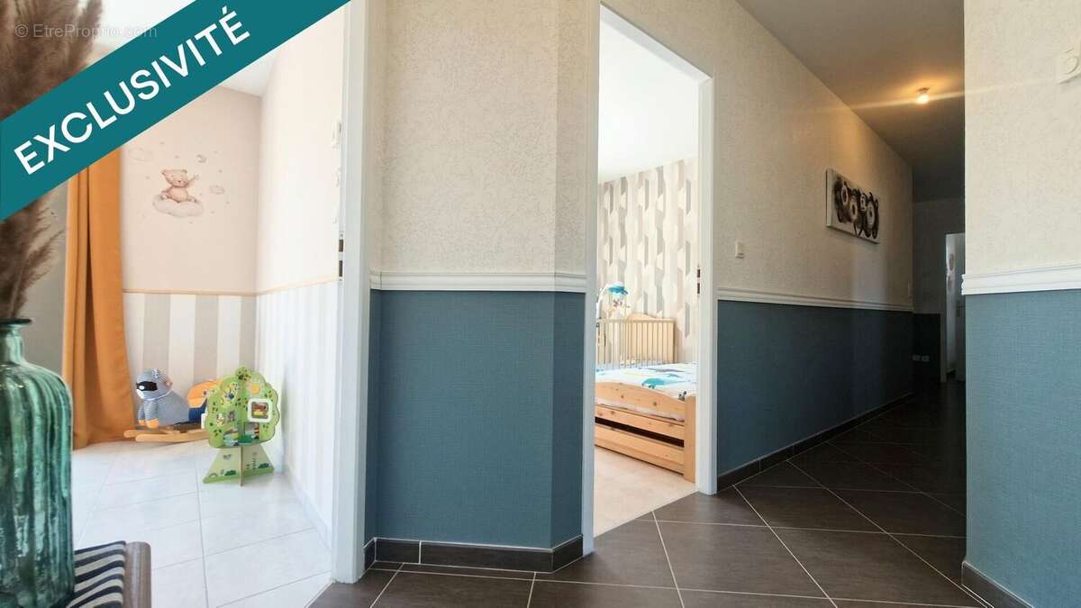Maison 119 m² à Argenton  - photo 9