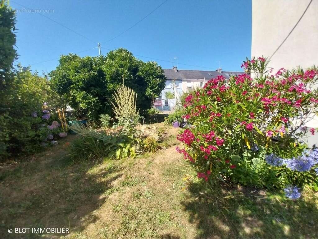 Maison 87 m² à Vannes  - photo 2