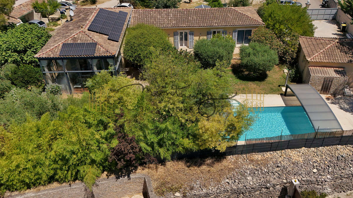 Maison à NIMES