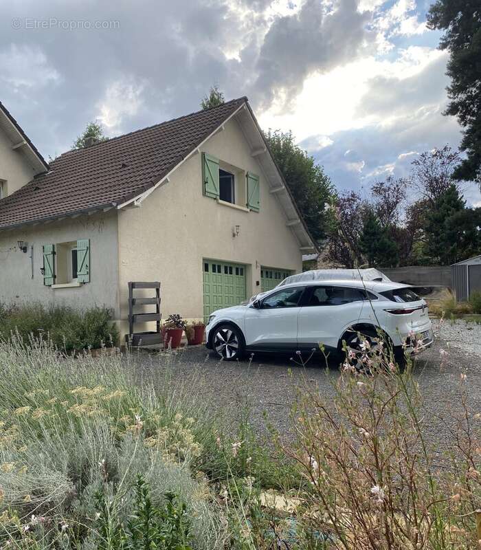 Maison 145 m² à La Croisille-Sur-Briance  - photo 5
