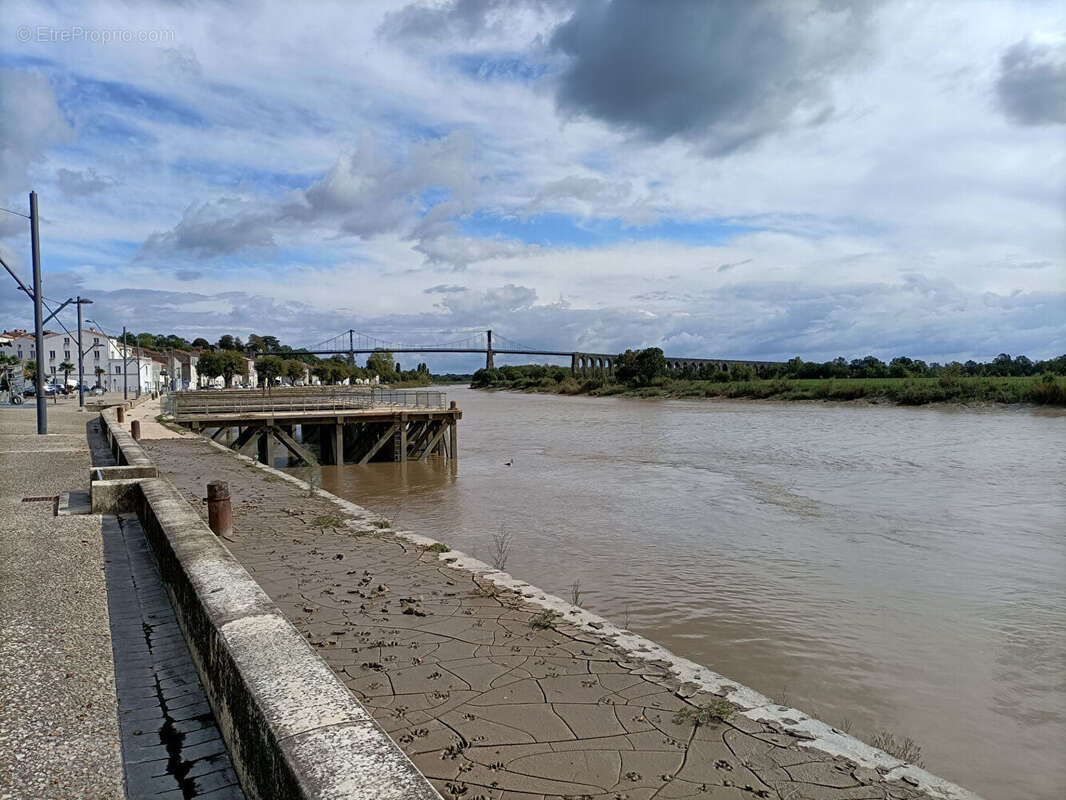 Appartement à TONNAY-CHARENTE