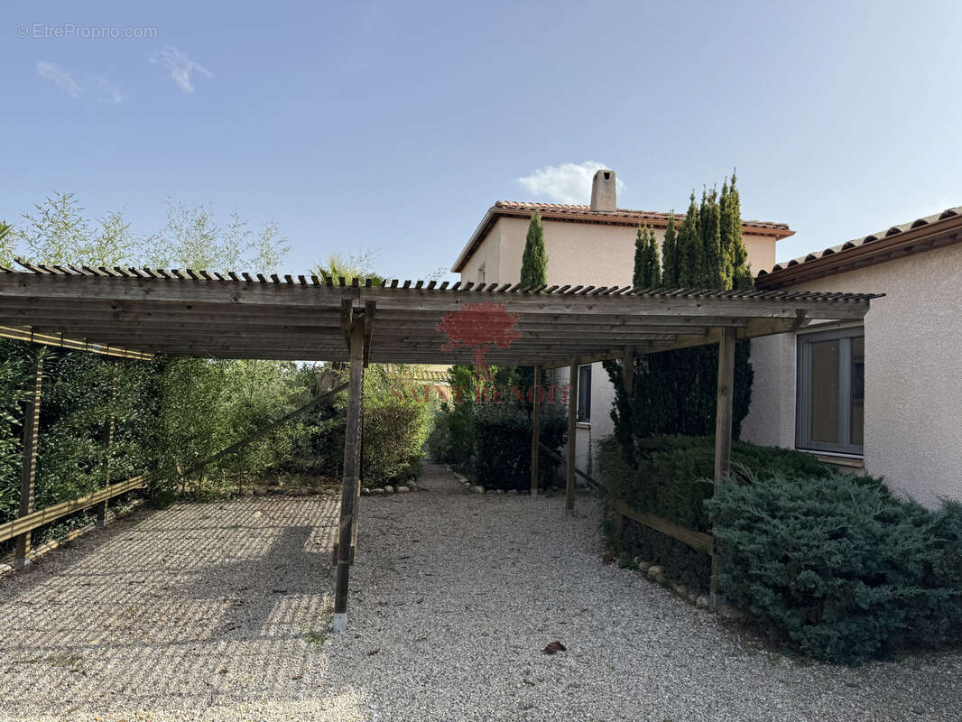 Maison à SAINT-JEAN-DE-FOS