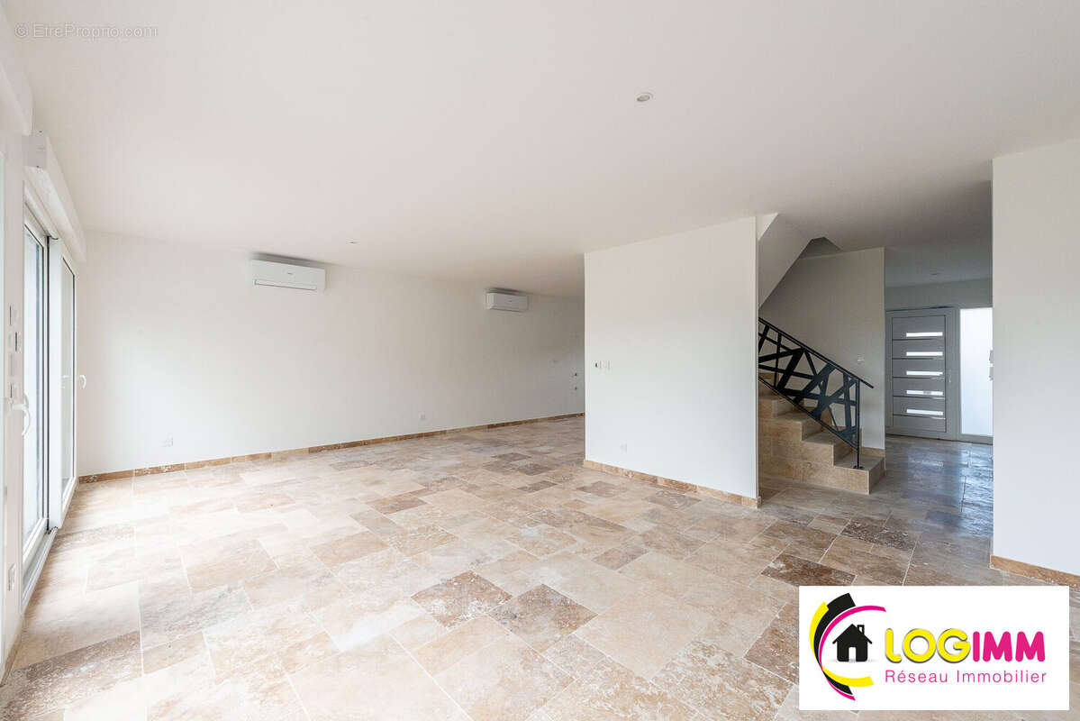Maison 144 m² à Onnaing  - photo 6