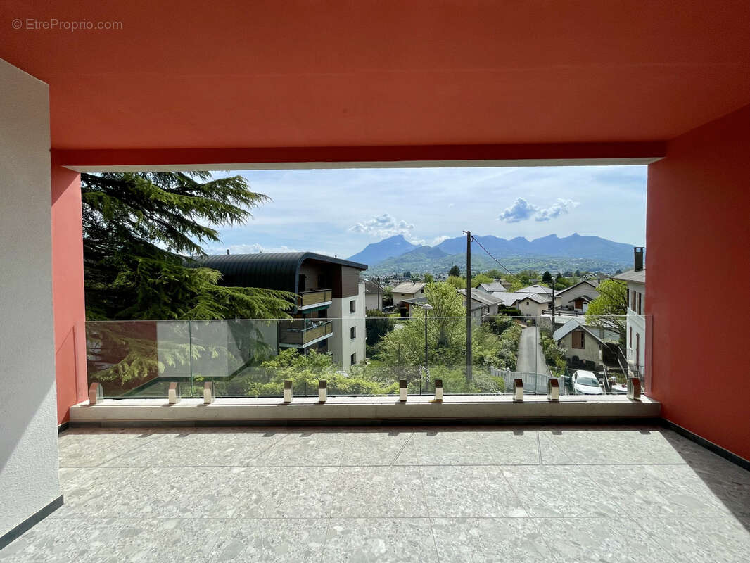 Appartement à SAINT-ALBAN-LEYSSE