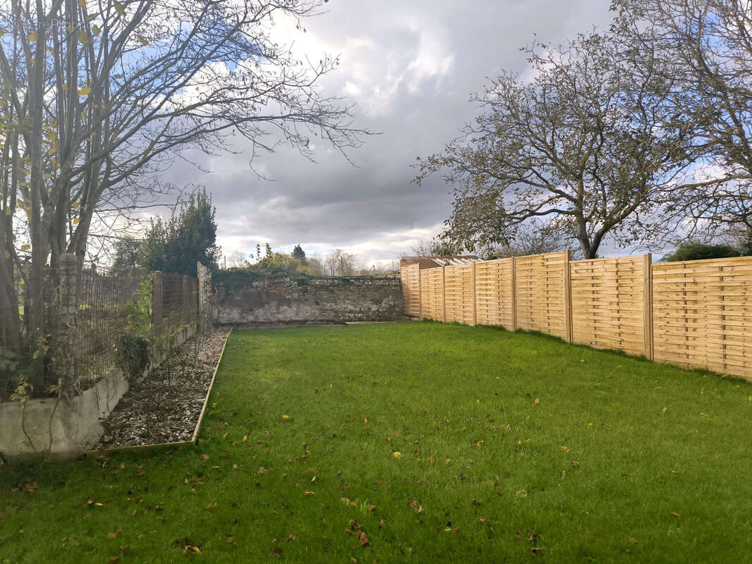 Maison à LE MOLAY-LITTRY