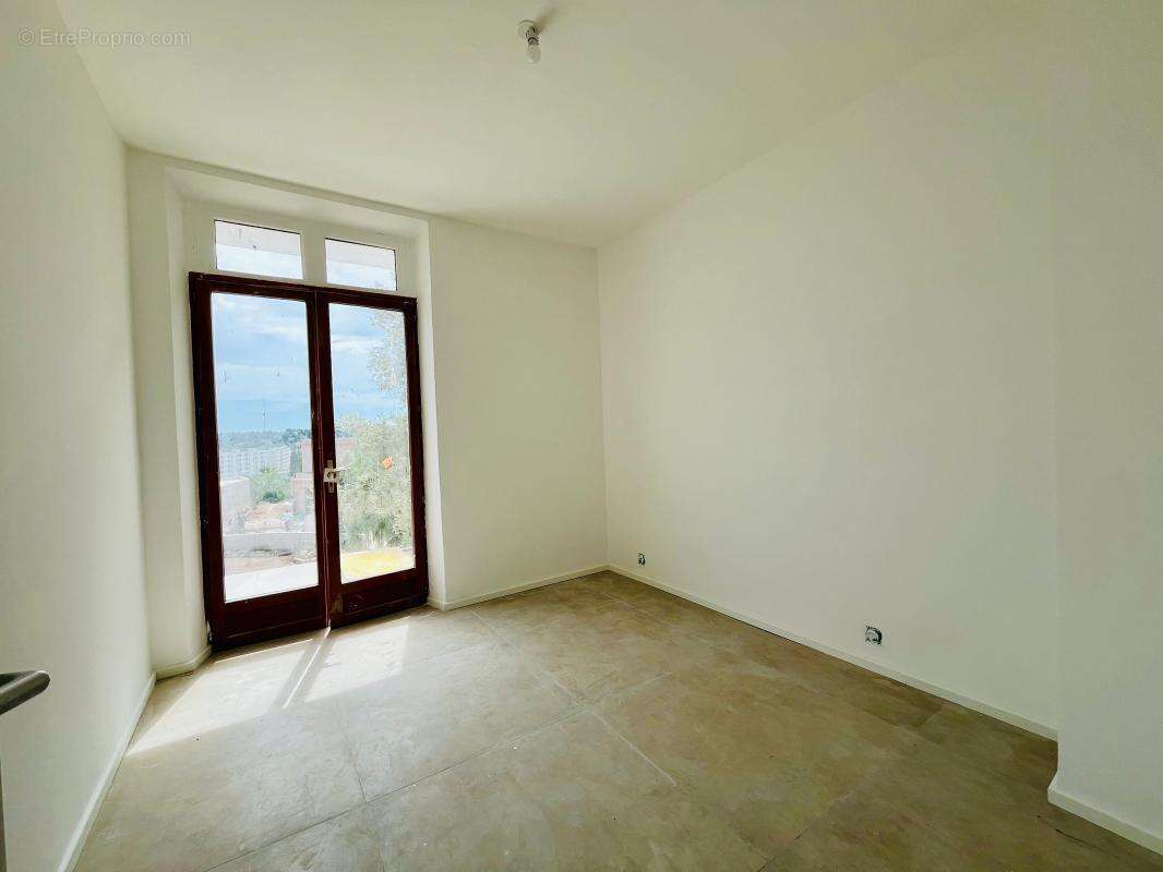 Appartement à LA GARDE