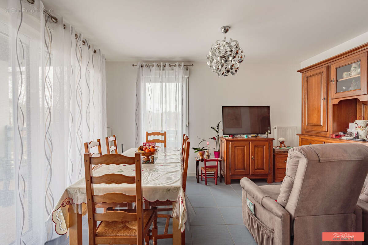 Appartement à SAINT-MARTIN-DE-SEIGNANX