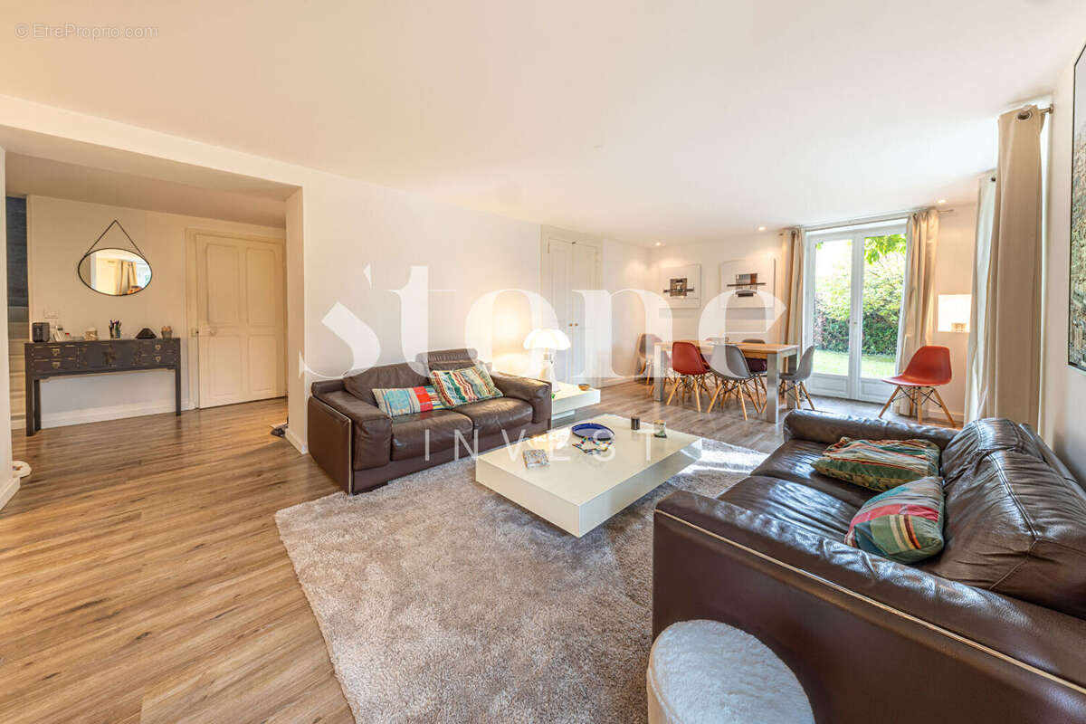 Maison à MENTHON-SAINT-BERNARD