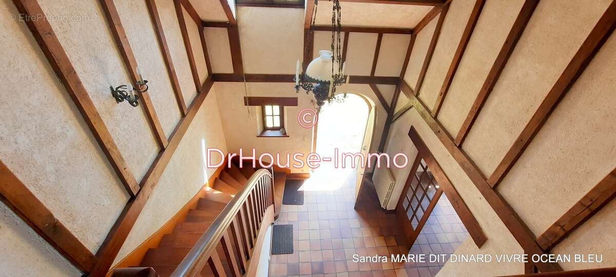 Maison à SAINT-HILAIRE-DU-HARCOUET