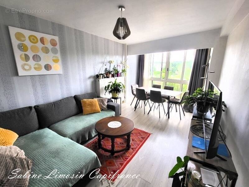 Appartement à AUDINCOURT