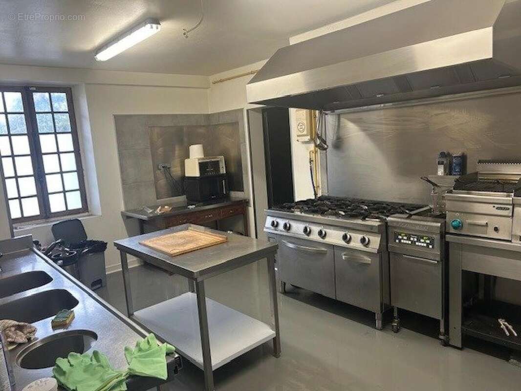 Photo 8 - Commerce à BREVAL