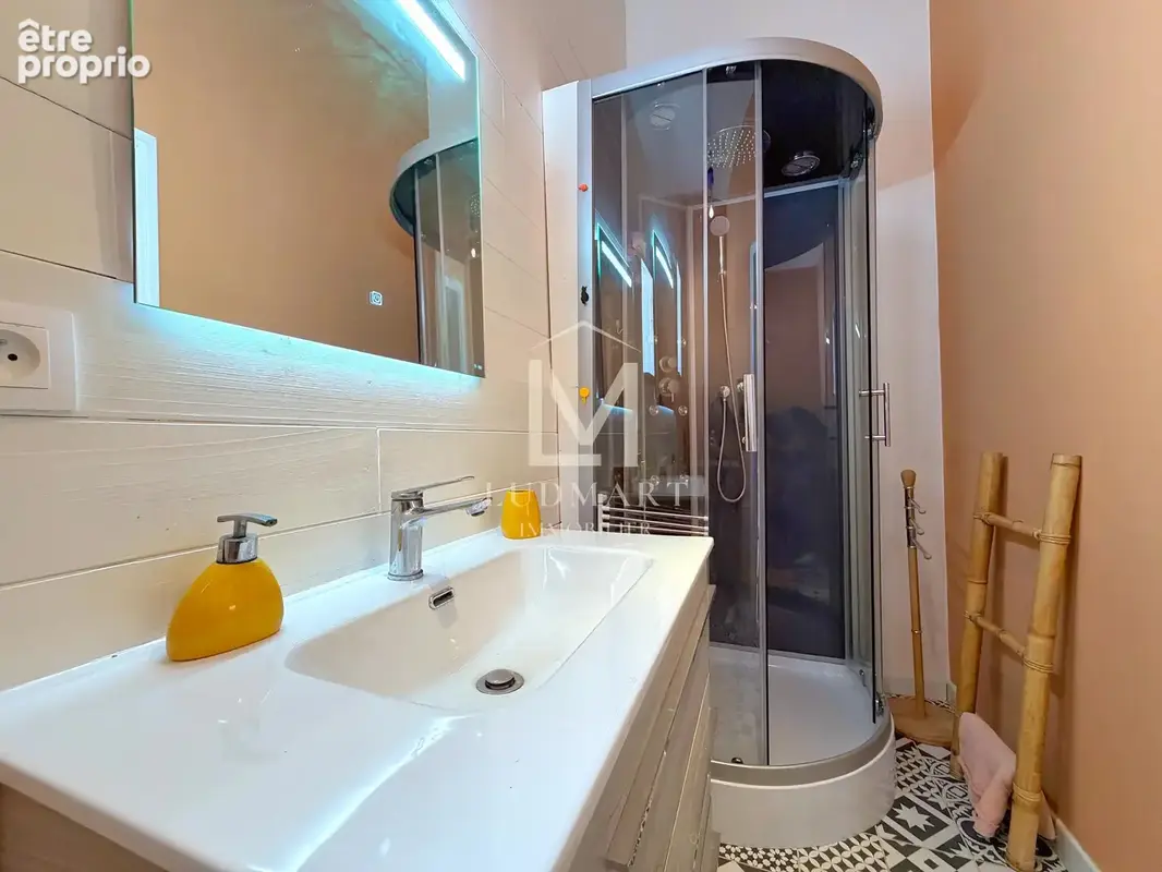 Villa rénovée avec studio indépendant, piscine et 3 867 m2 de terrain à Lorgues - photo 16