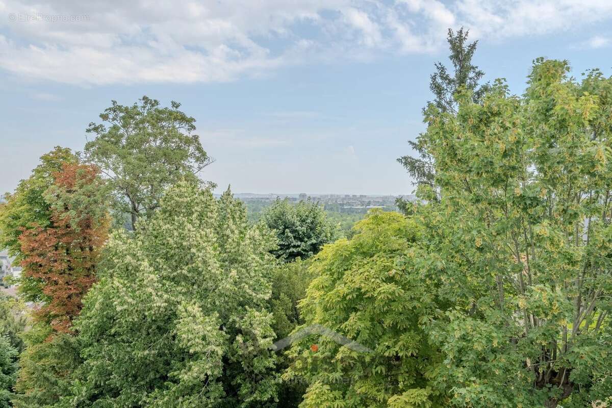 Appartement à BOUGIVAL