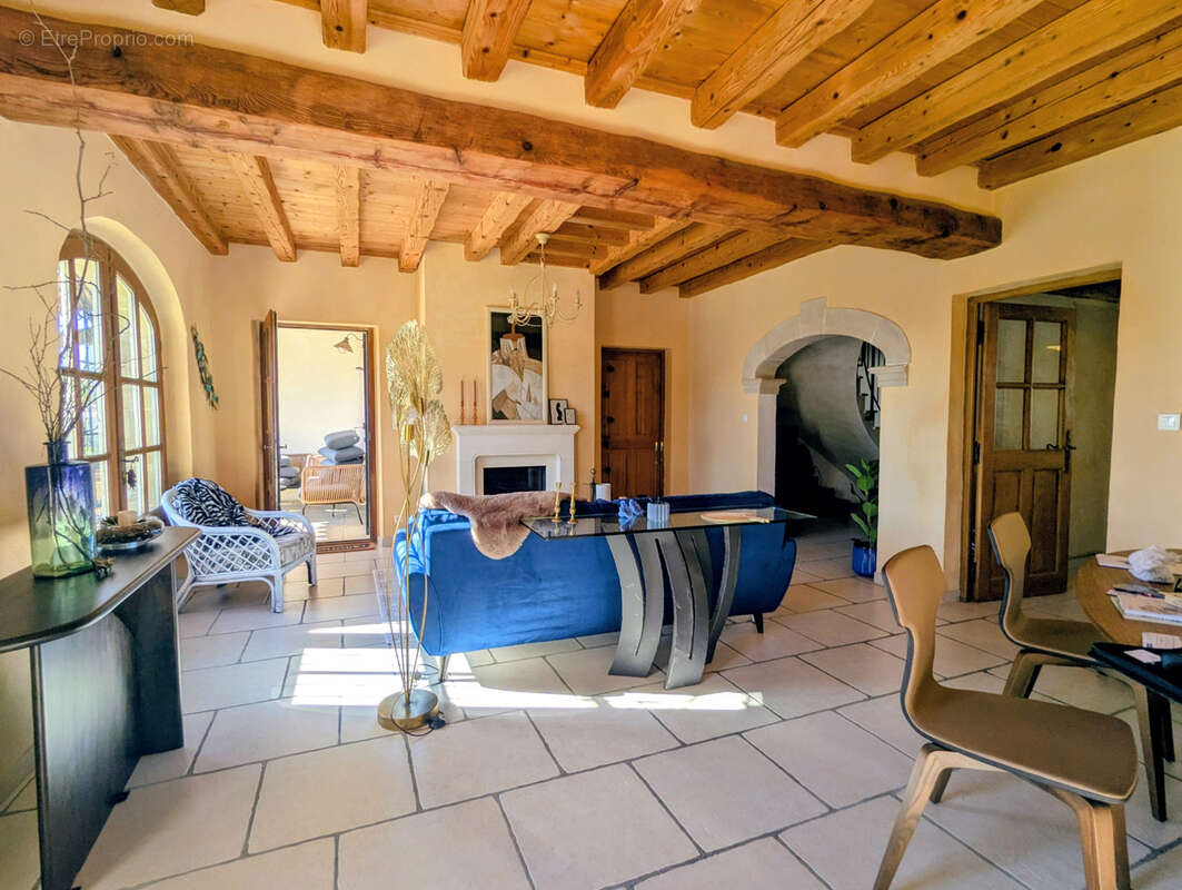 Maison à BIZE-MINERVOIS